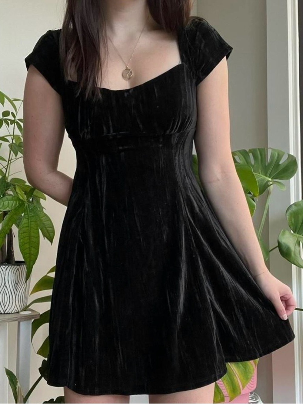 Urban Outfitters Black Velvet Square Neck Fit & Flare Mini Dress XS Y2K
